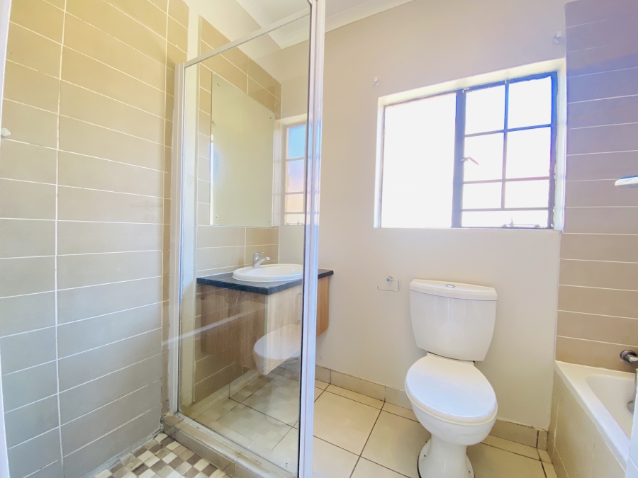 3 Bedroom Property for Sale in Mooikloof Ridge Gauteng