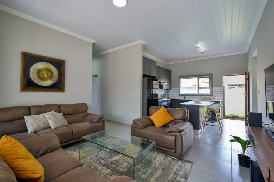 3 Bedroom Property for Sale in Annlin Gauteng