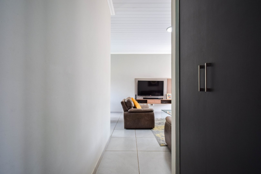 3 Bedroom Property for Sale in Annlin Gauteng