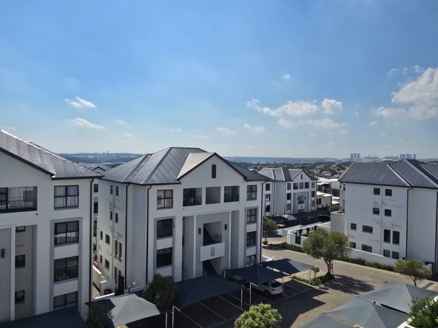 1 Bedroom Property for Sale in Greenstone Hill Gauteng