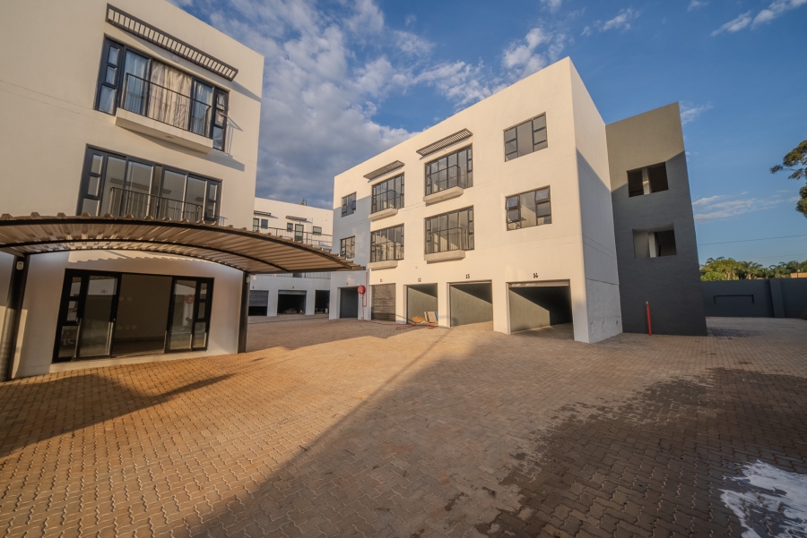 2 Bedroom Property for Sale in Faerie Glen Gauteng