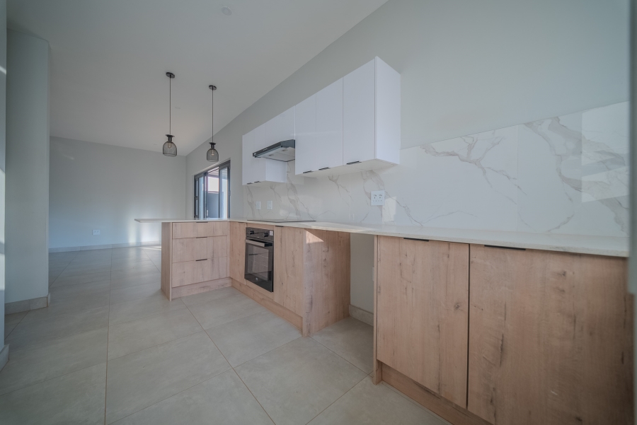 2 Bedroom Property for Sale in Faerie Glen Gauteng