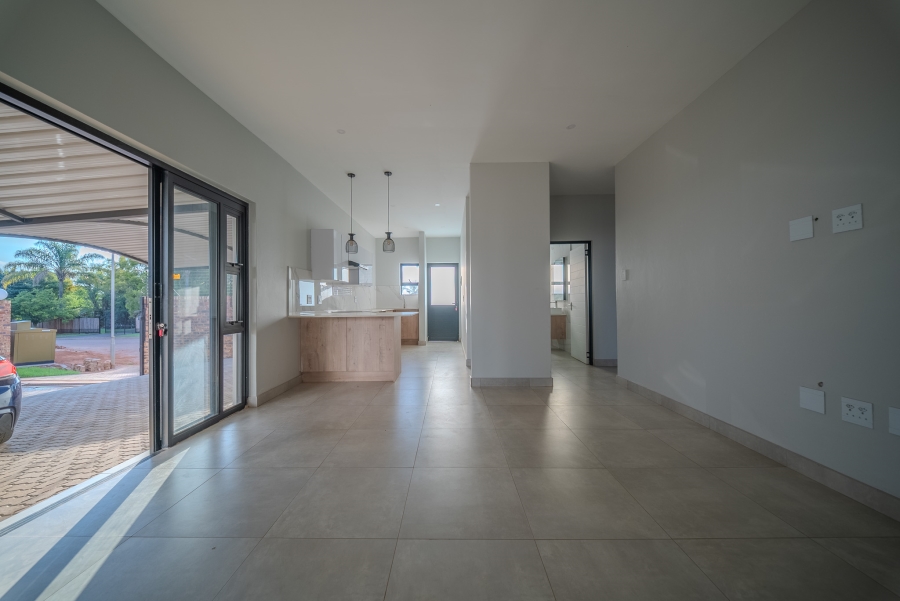 2 Bedroom Property for Sale in Faerie Glen Gauteng