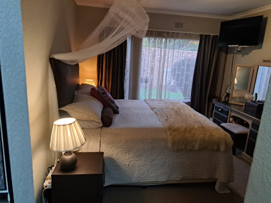 3 Bedroom Property for Sale in Brackenhurst Gauteng