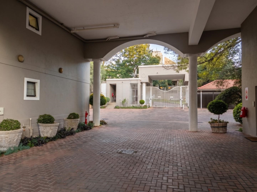 To Let 2 Bedroom Property for Rent in Morningside Gauteng