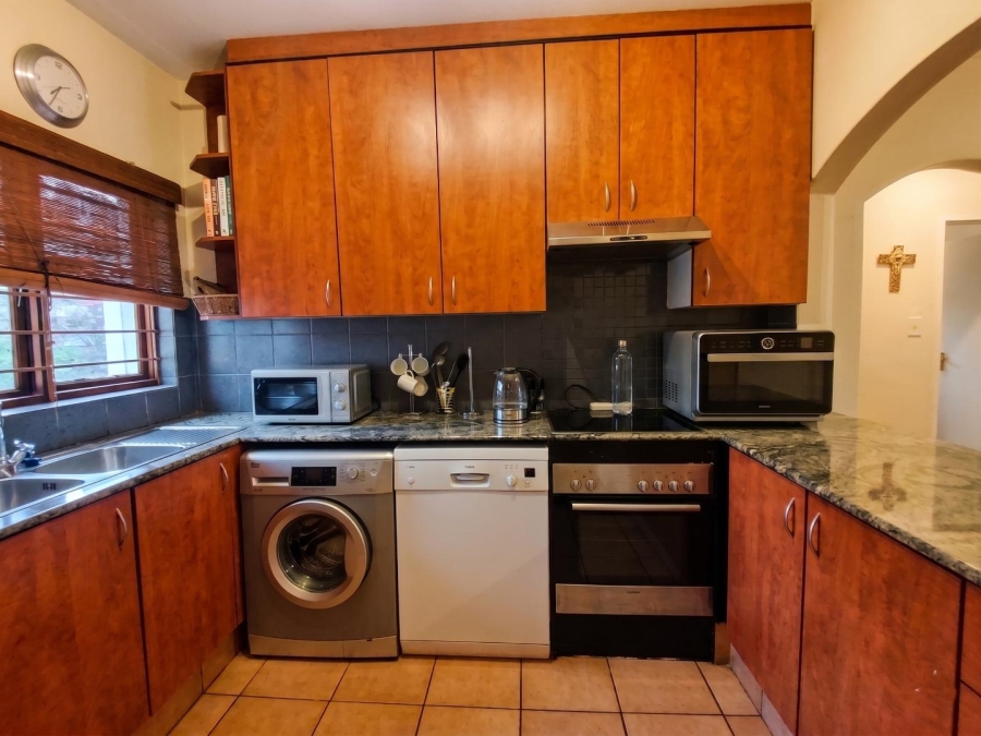 To Let 2 Bedroom Property for Rent in Morningside Gauteng
