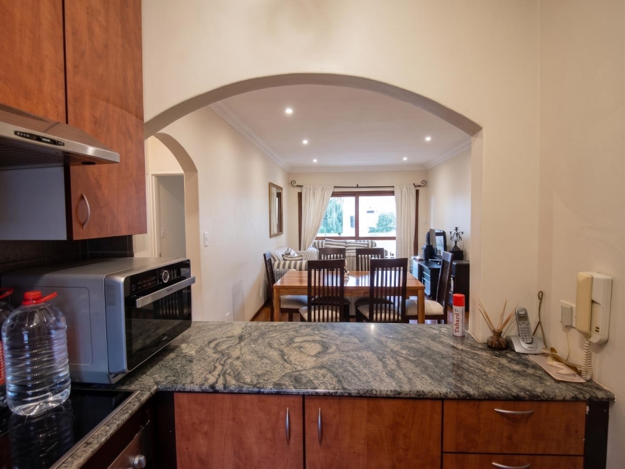 To Let 2 Bedroom Property for Rent in Morningside Gauteng