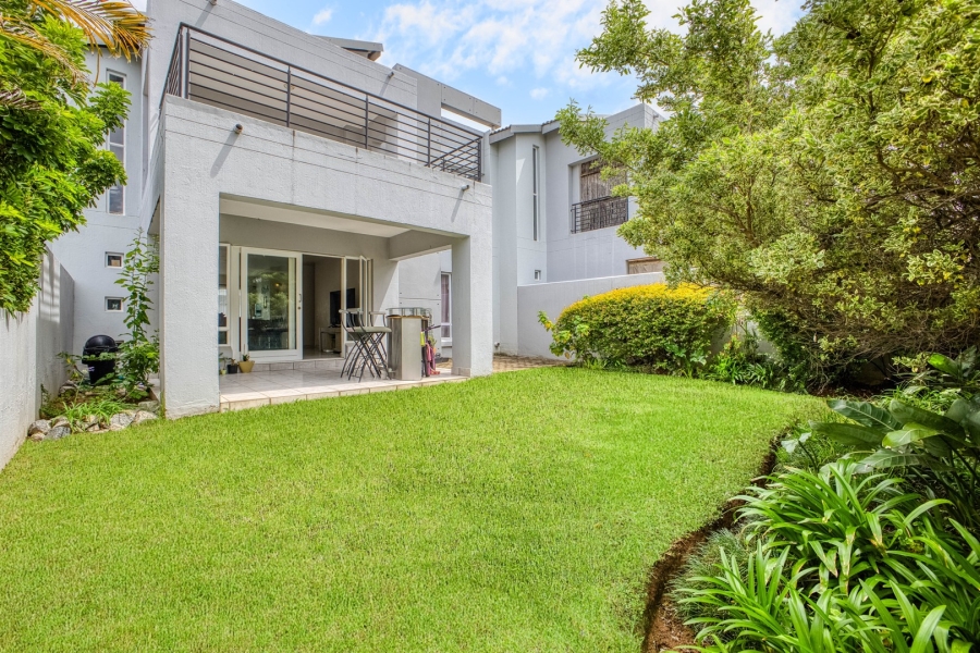 2 Bedroom Property for Sale in Broadacres Gauteng