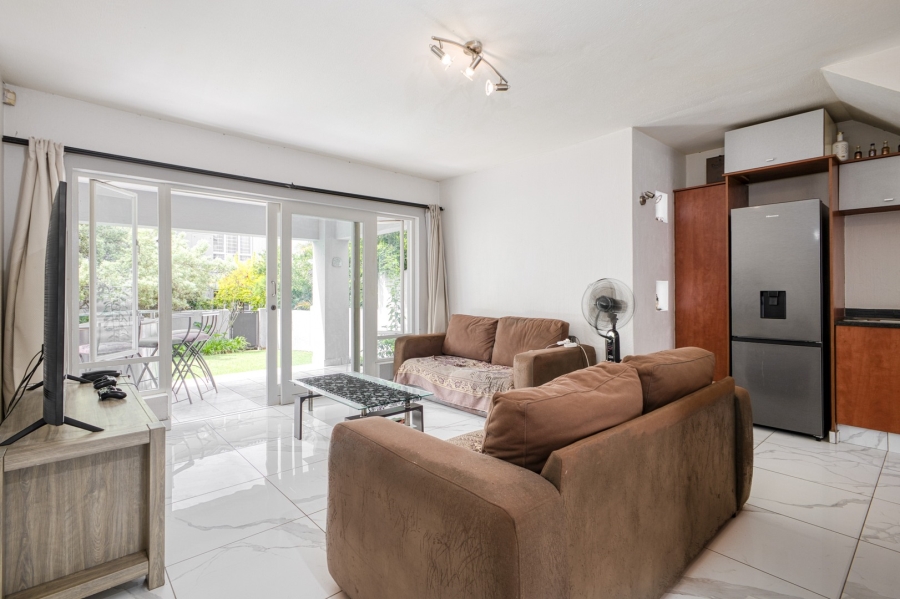 2 Bedroom Property for Sale in Broadacres Gauteng