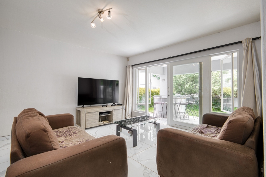 2 Bedroom Property for Sale in Broadacres Gauteng