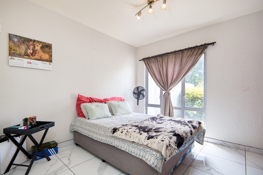 2 Bedroom Property for Sale in Broadacres Gauteng