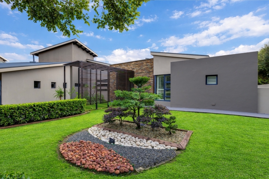 4 Bedroom Property for Sale in Helderfontein Estate Gauteng