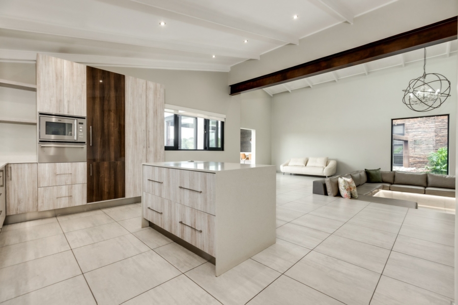 4 Bedroom Property for Sale in Helderfontein Estate Gauteng