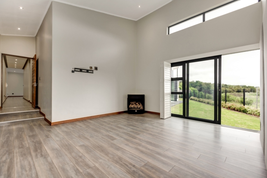 4 Bedroom Property for Sale in Helderfontein Estate Gauteng