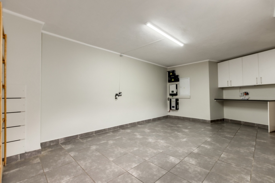 4 Bedroom Property for Sale in Helderfontein Estate Gauteng