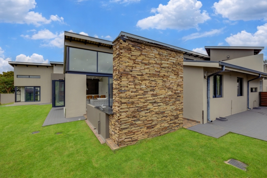 4 Bedroom Property for Sale in Helderfontein Estate Gauteng