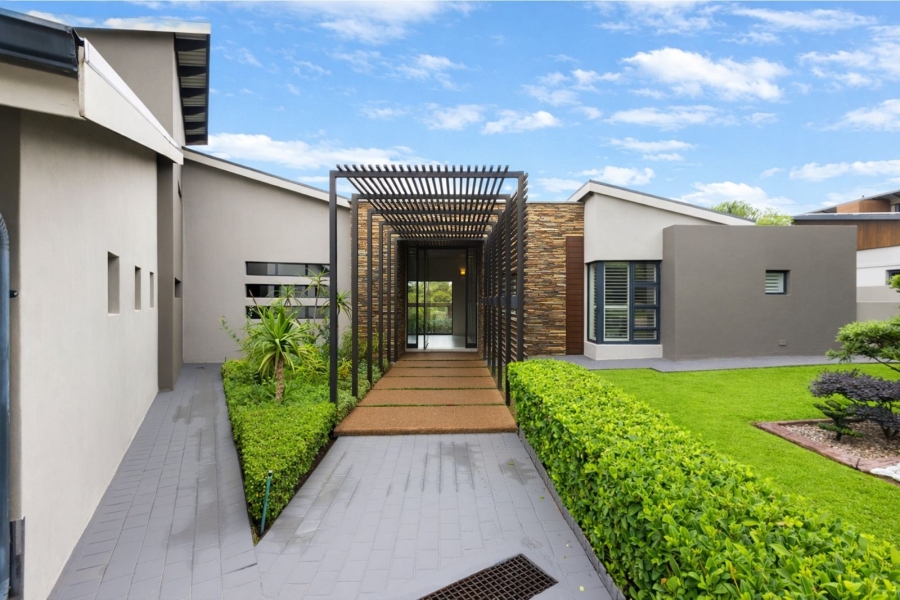 4 Bedroom Property for Sale in Helderfontein Estate Gauteng