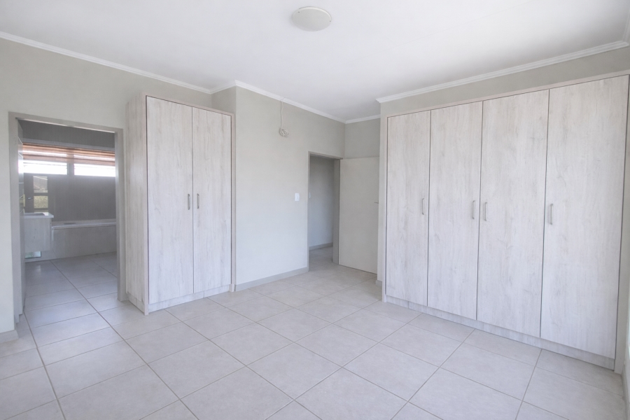 3 Bedroom Property for Sale in Amberfield Gauteng