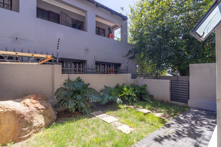 2 Bedroom Property for Sale in Ferndale Gauteng