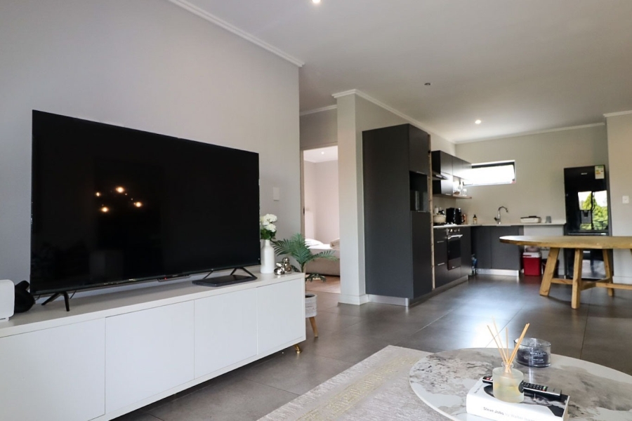2 Bedroom Property for Sale in Bryanston Gauteng