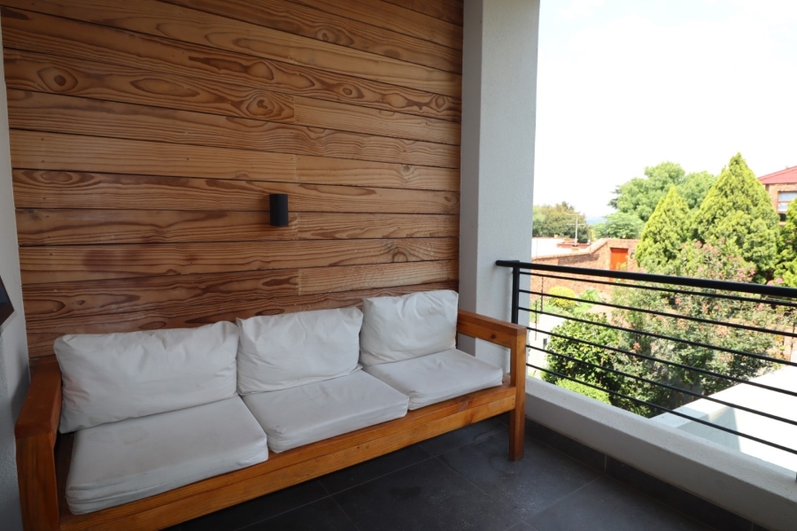 2 Bedroom Property for Sale in Bryanston Gauteng