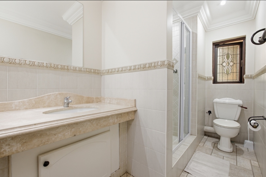 5 Bedroom Property for Sale in Dainfern Golf Estate Gauteng