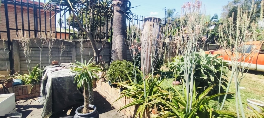 7 Bedroom Property for Sale in Capital Park Gauteng
