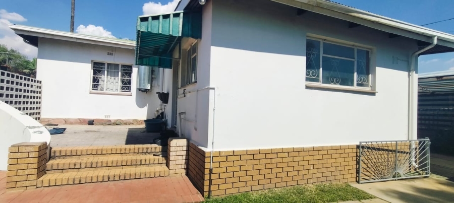 7 Bedroom Property for Sale in Capital Park Gauteng