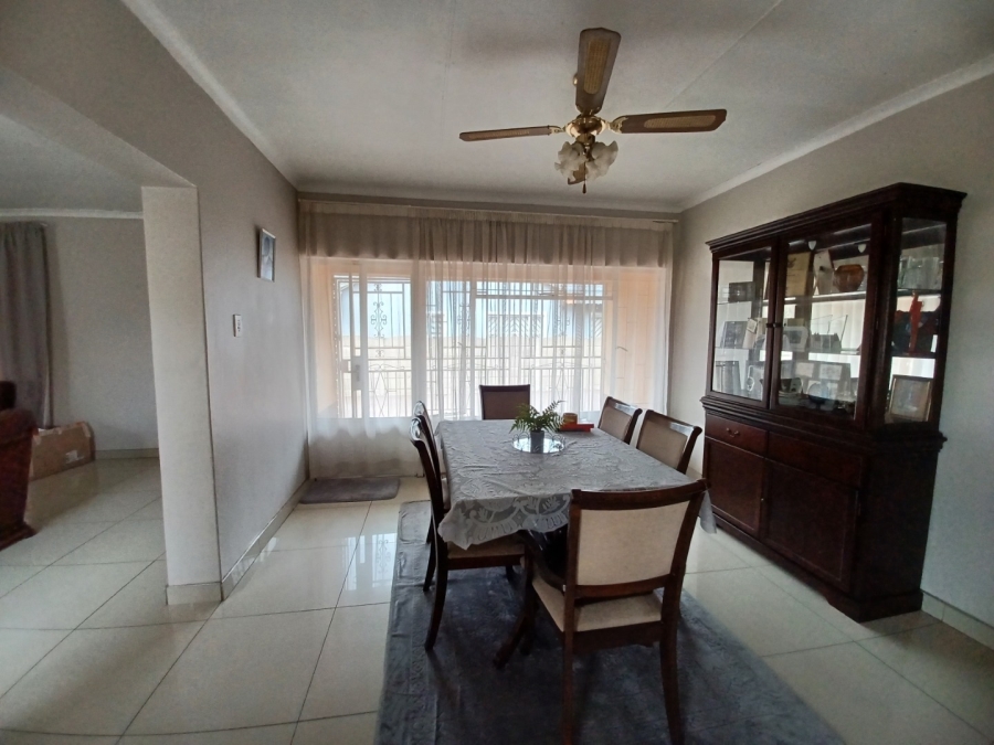 3 Bedroom Property for Sale in Vanderbijlpark SE 6 Gauteng