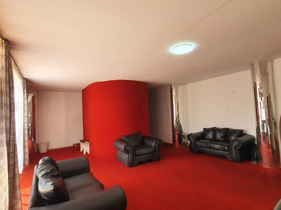 3 Bedroom Property for Sale in Silverton Gauteng