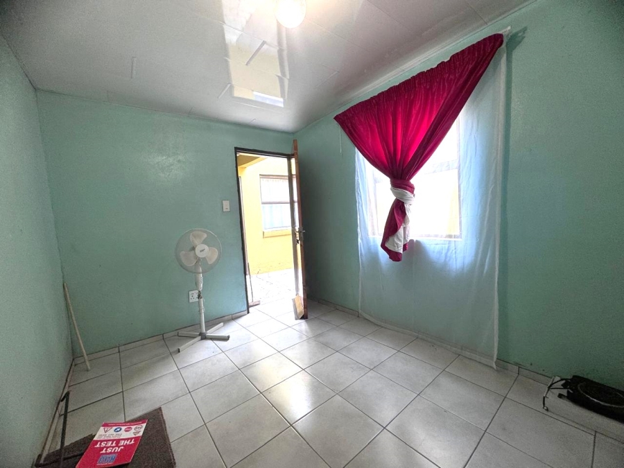 4 Bedroom Property for Sale in Vosloorus Ext 14 Gauteng