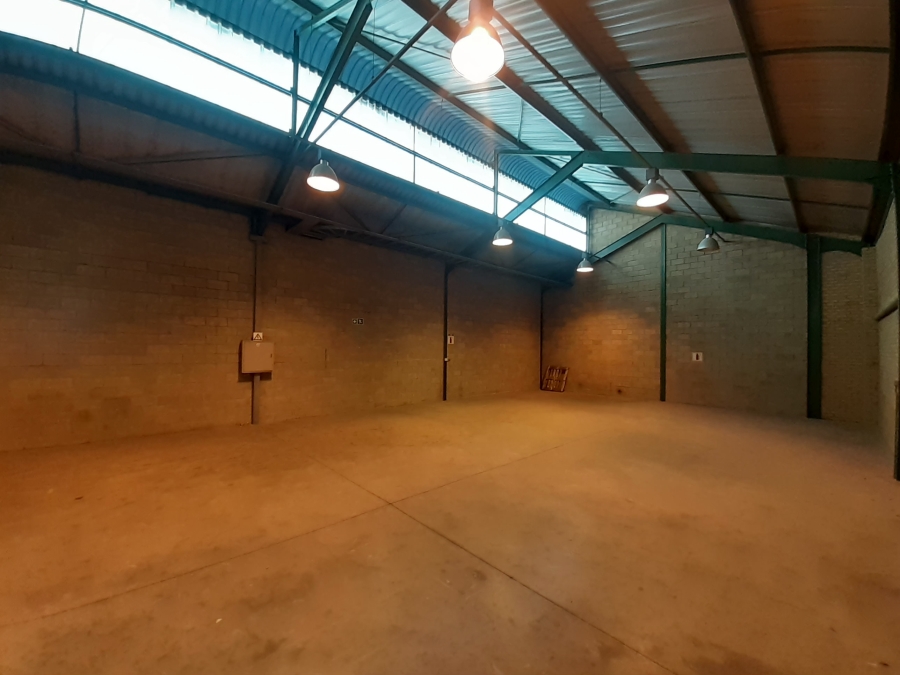 To Let Commercial Property for Rent in Robertville Gauteng