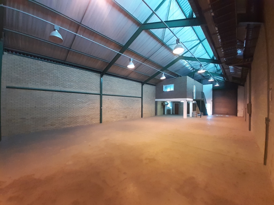 To Let Commercial Property for Rent in Robertville Gauteng