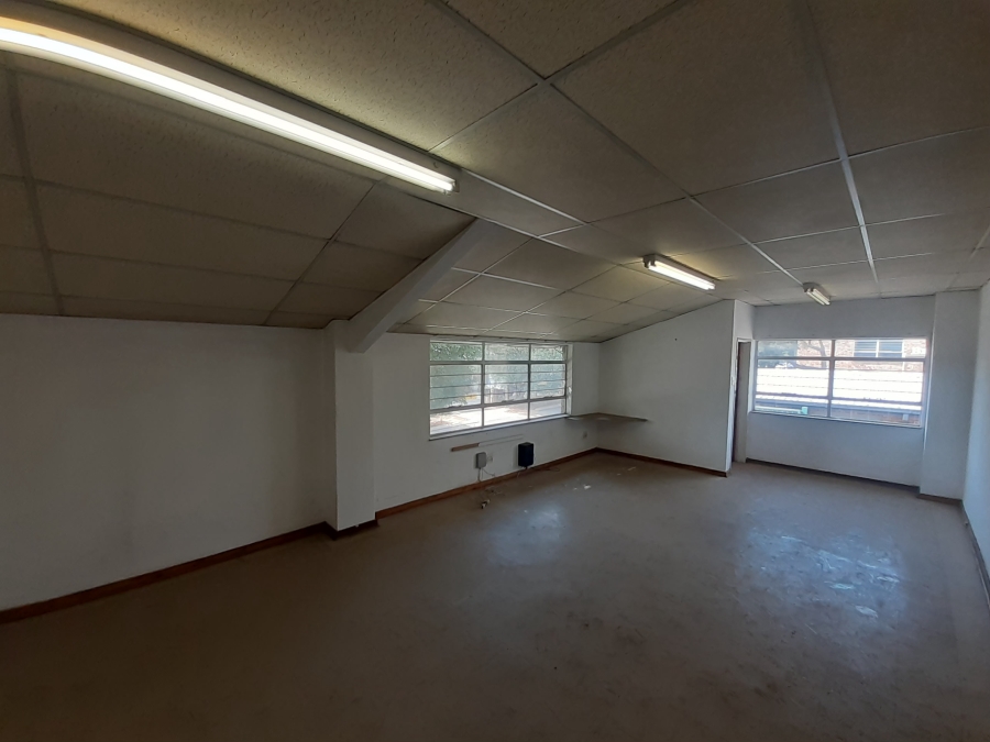 To Let Commercial Property for Rent in Robertville Gauteng