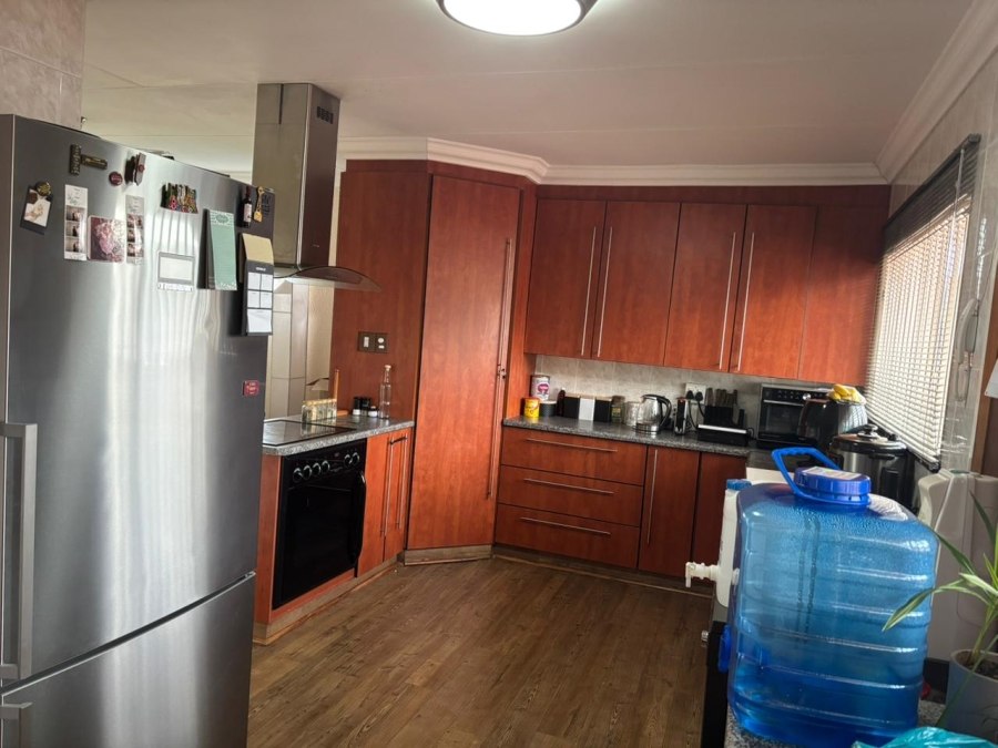 4 Bedroom Property for Sale in Rant En Dal Gauteng