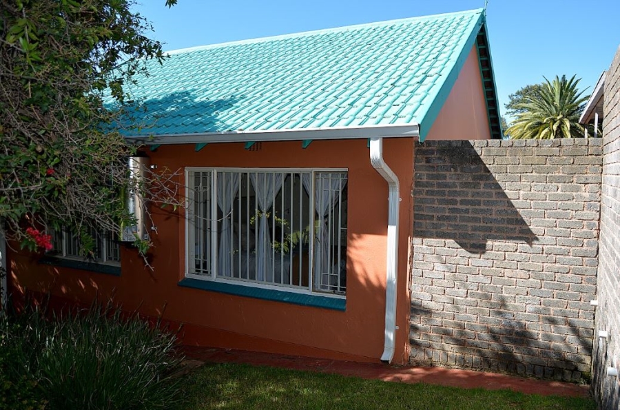 4 Bedroom Property for Sale in Rant En Dal Gauteng