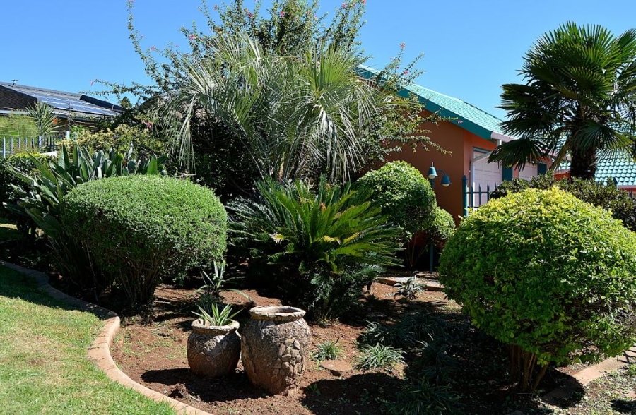 4 Bedroom Property for Sale in Rant En Dal Gauteng