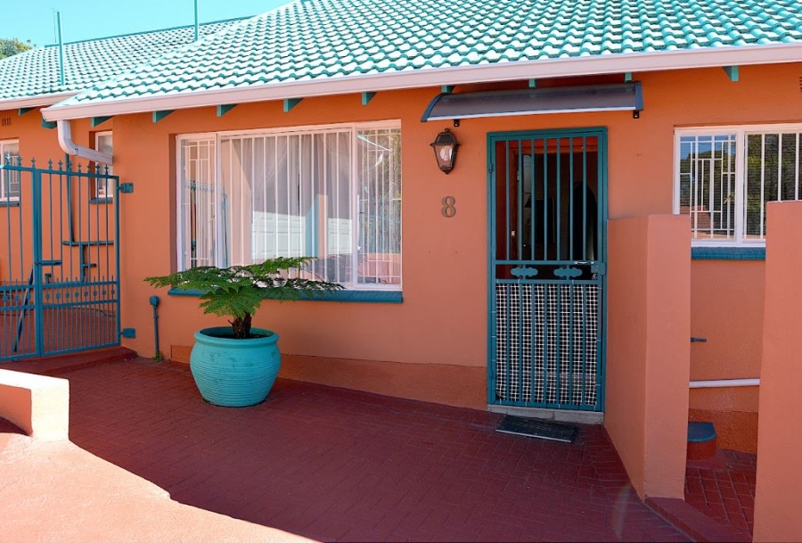 4 Bedroom Property for Sale in Rant En Dal Gauteng