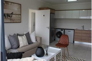 1 Bedroom Property for Sale in Crowthorne AH Gauteng