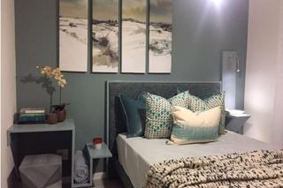 1 Bedroom Property for Sale in Crowthorne AH Gauteng