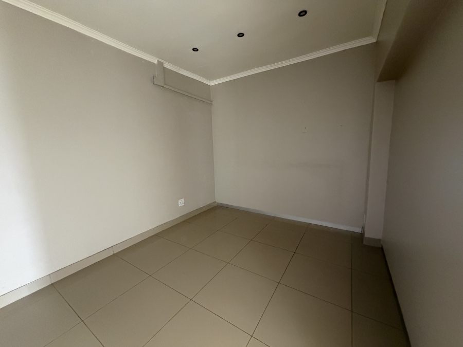 To Let Commercial Property for Rent in Raslouw Gauteng