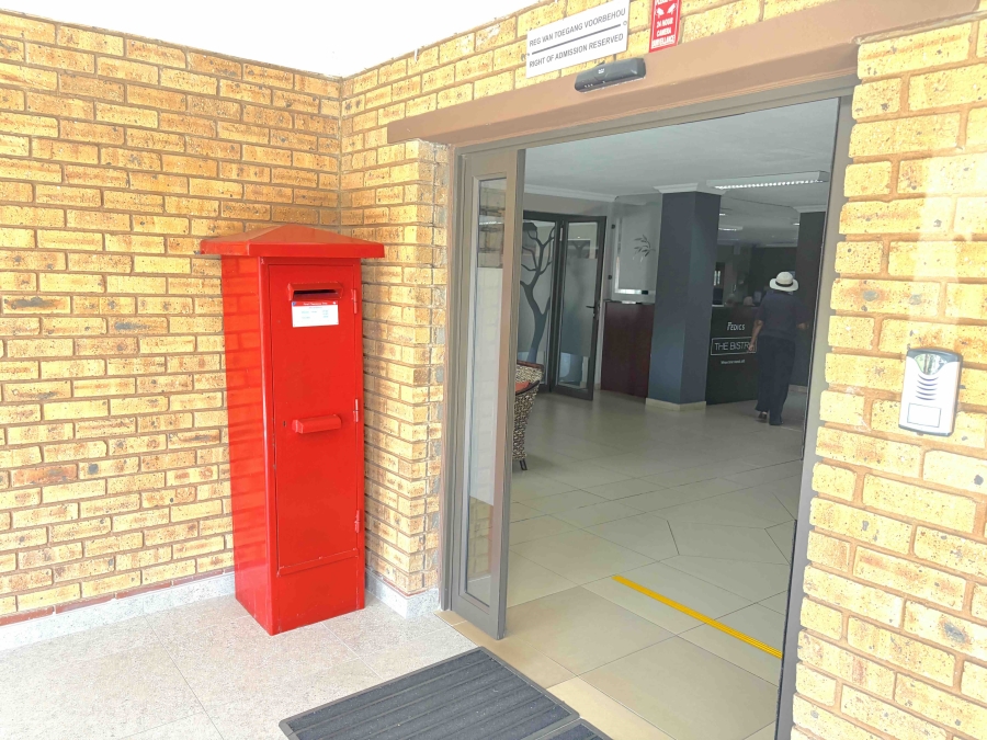 2 Bedroom Property for Sale in Die Wilgers Gauteng
