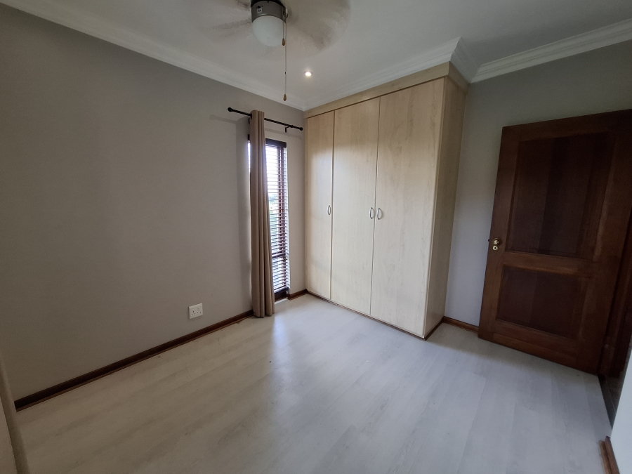 3 Bedroom Property for Sale in Faerie Glen Gauteng