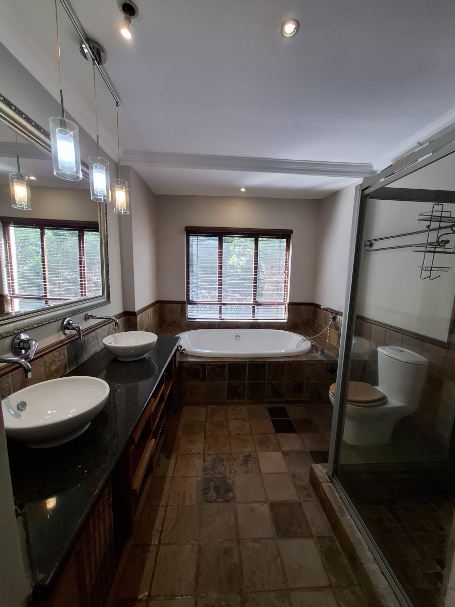3 Bedroom Property for Sale in Faerie Glen Gauteng