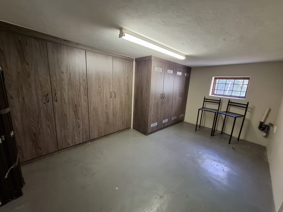 3 Bedroom Property for Sale in Faerie Glen Gauteng