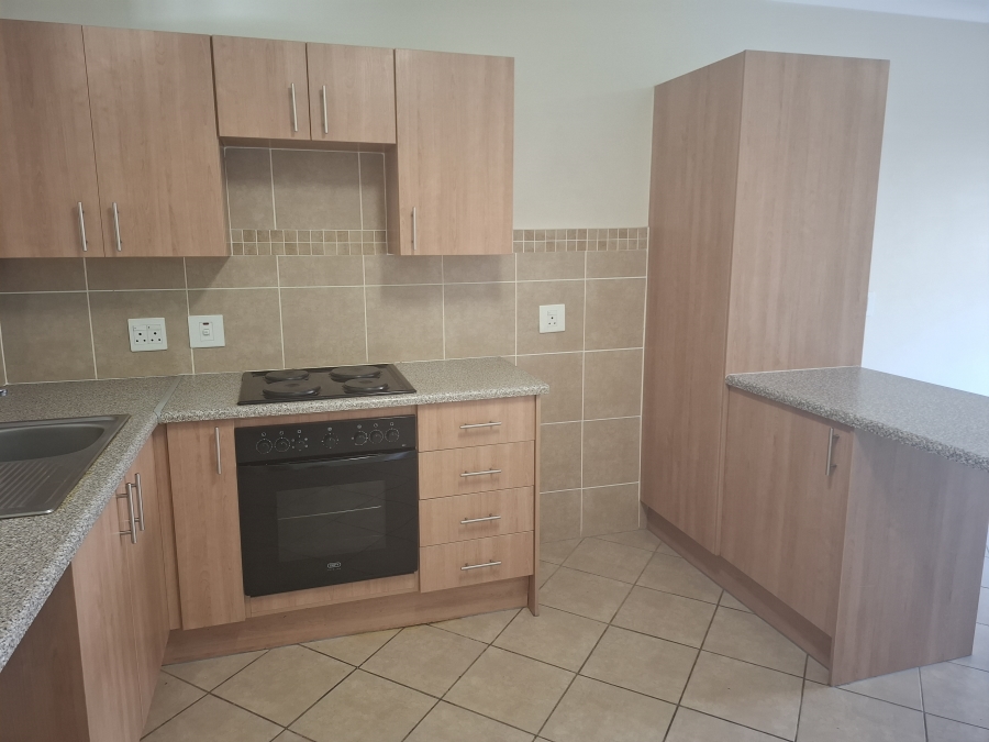 1 Bedroom Property for Sale in Equestria Gauteng