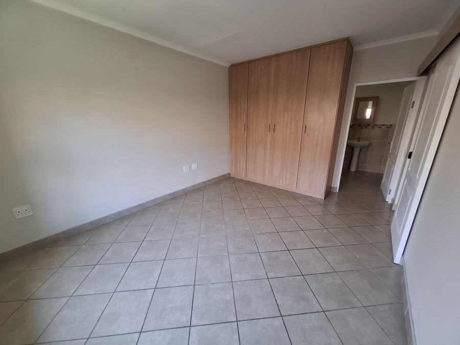 1 Bedroom Property for Sale in Equestria Gauteng