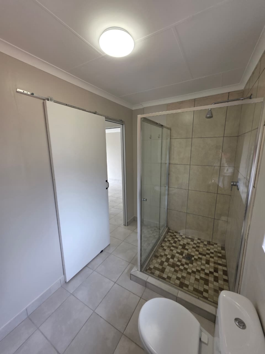 To Let 1 Bedroom Property for Rent in Rooihuiskraal Gauteng