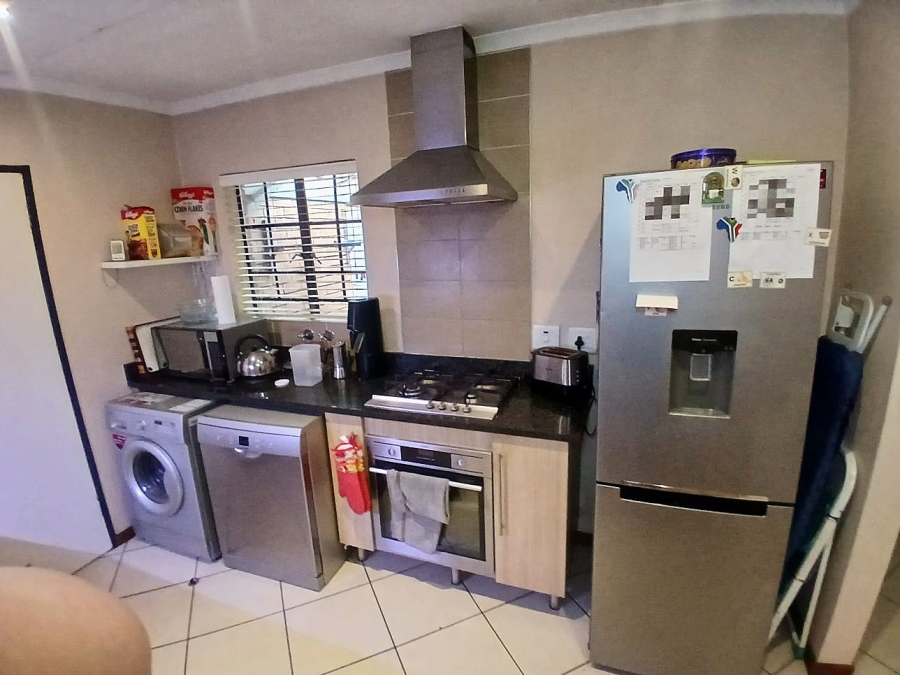 3 Bedroom Property for Sale in Equestria Gauteng