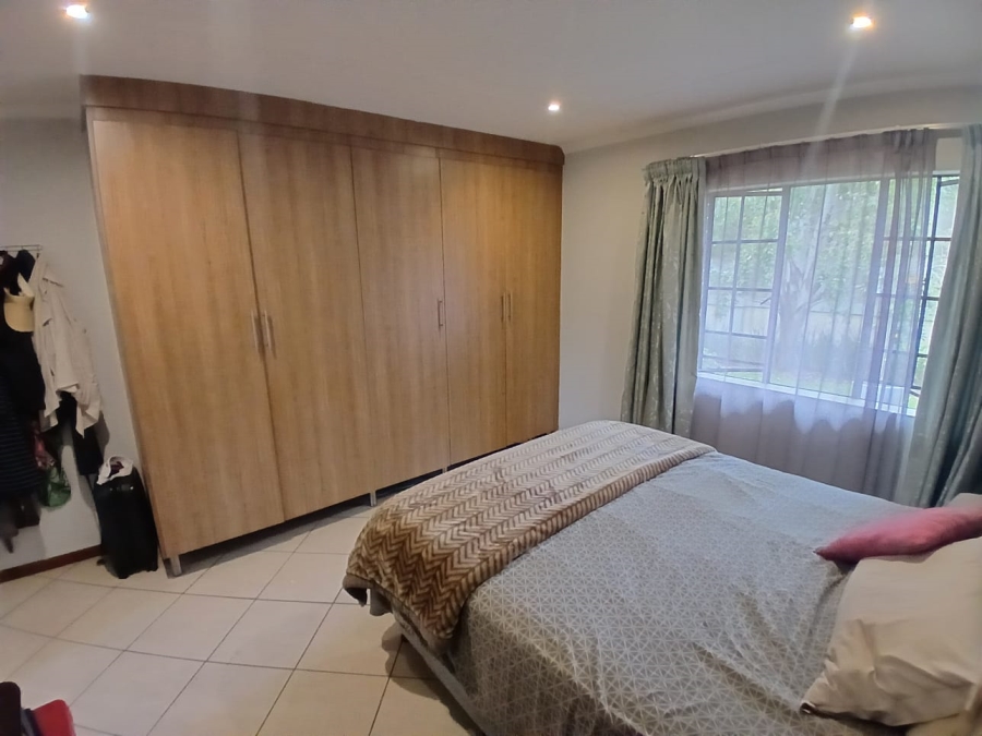 3 Bedroom Property for Sale in Equestria Gauteng